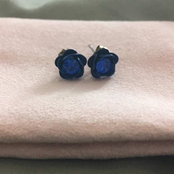 Jewelry - *NEVER WORN* Blue Rose Studs